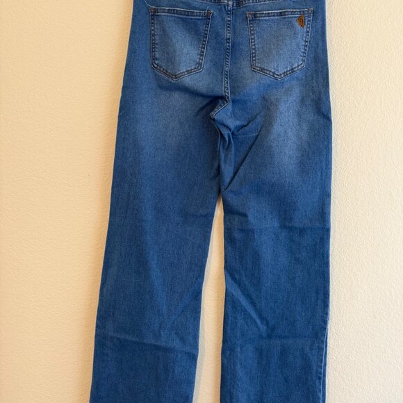 VIP Stretchy Women's Junior Straight Leg Jeans, Blue, Size 11/30 - Picture 3 of 7